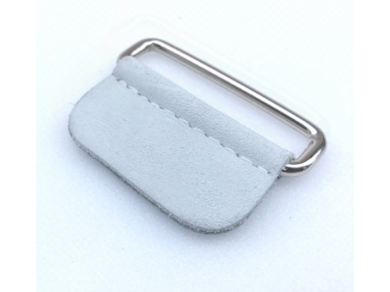 Standard Leather Tab with Oblong Loop Pearl Chrome